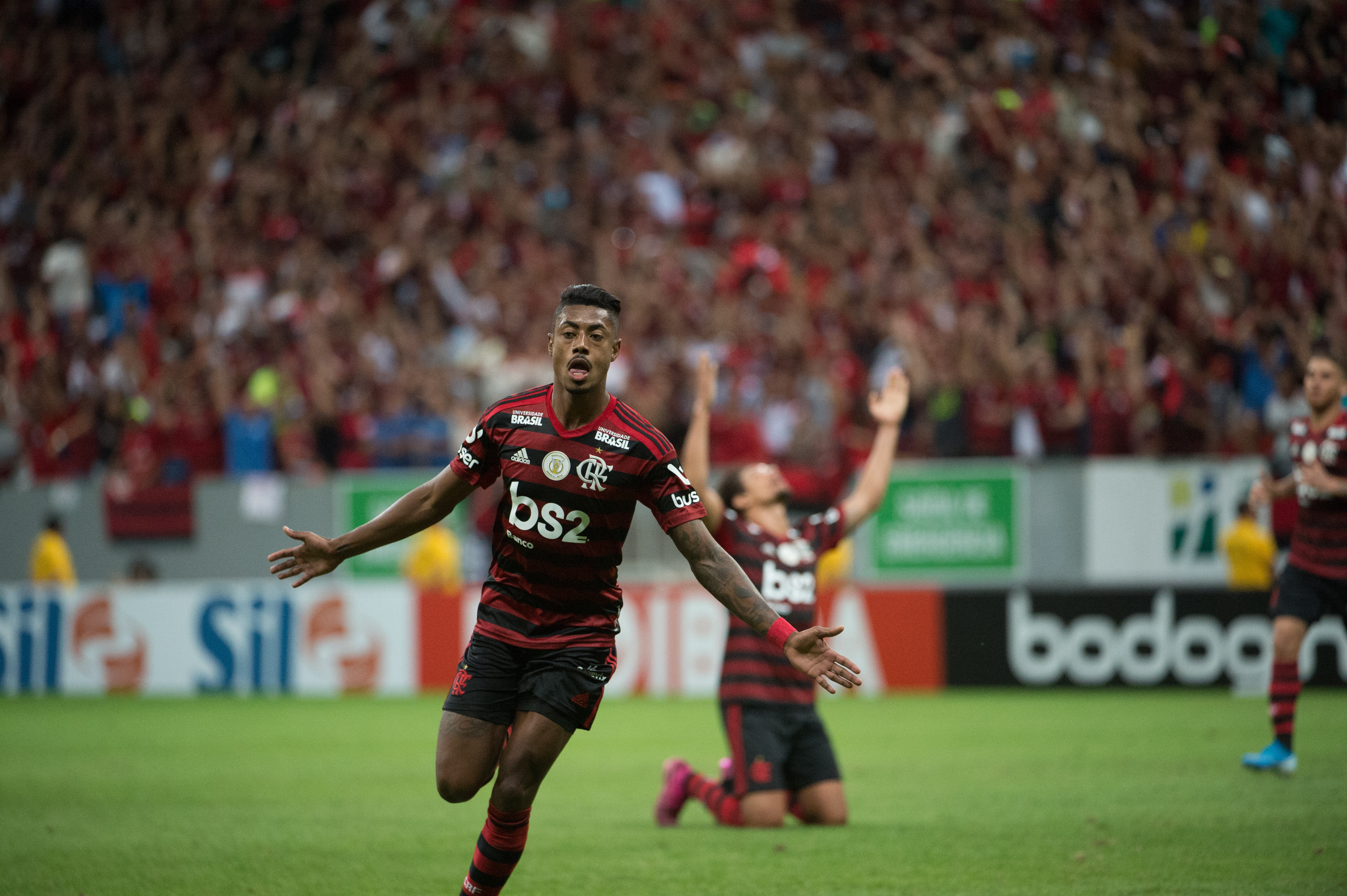 Em casa, Reinier é o 'dono da festa' na vitória do Flamengo sobre o Avaí -  Lance!