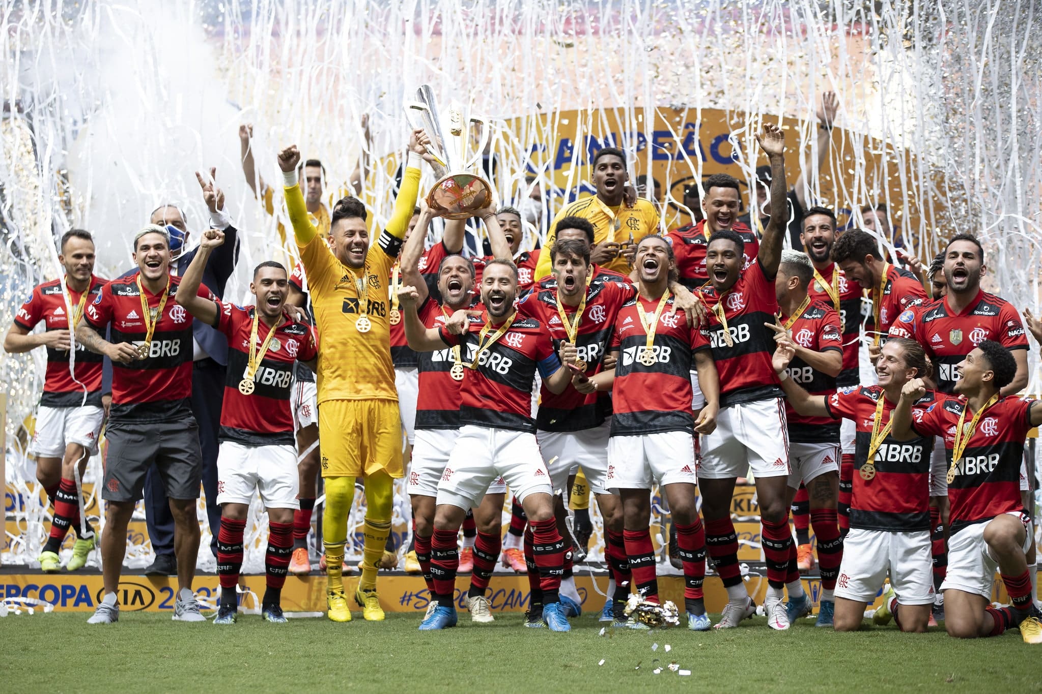 Flamengo: Diego Alves possui média incrível como pegador de pênaltis