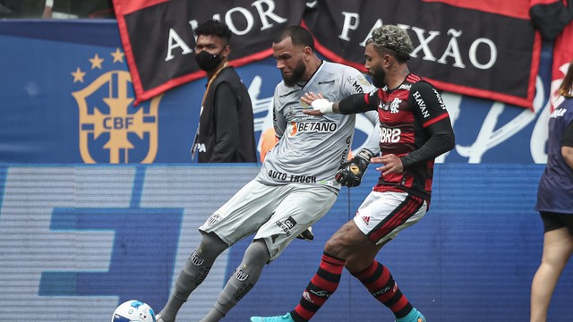 Lateral que é titular e destaque do Flamengo foi desperdiçado pelo