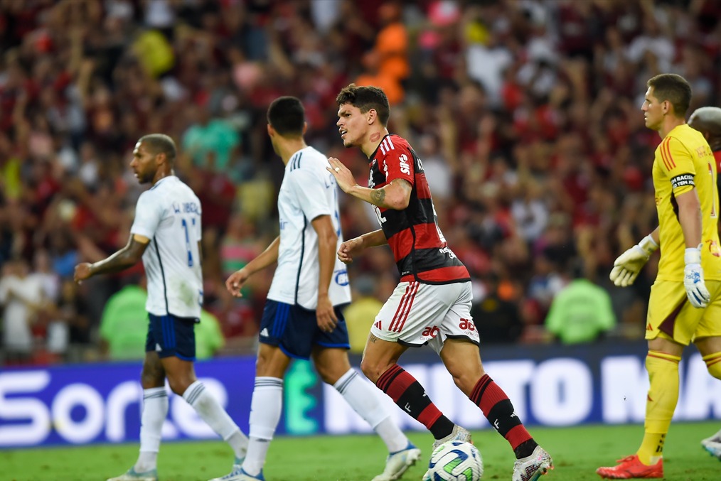 Jogador do Flamengo pega todos de surpresa e já se imagina DENTRO