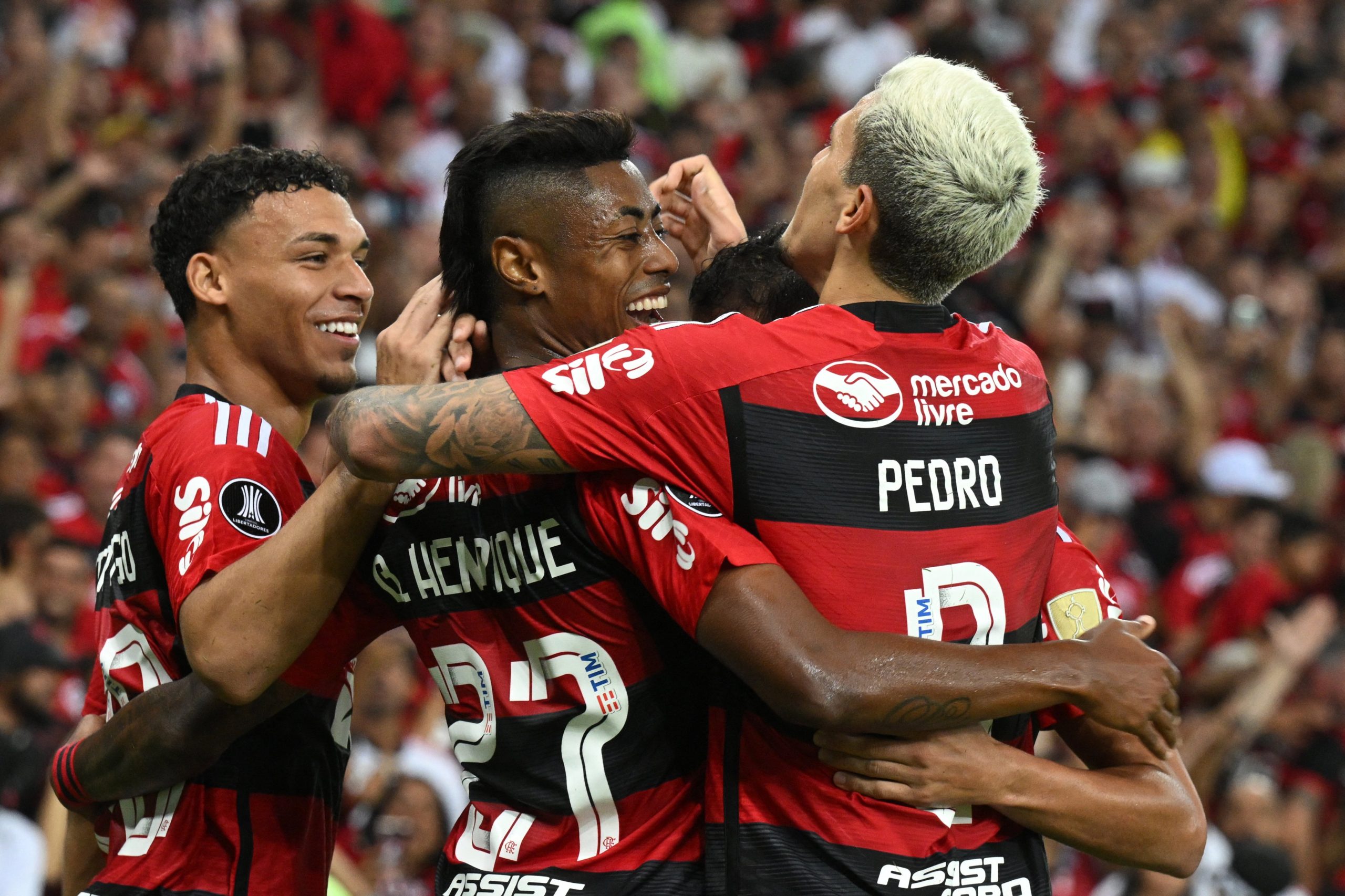 Santos, Fabrício Bruno, David Luiz, Léo Pereira, Vidal, Marinho, Thiago  Maia, Gerson, Ayrton Lucas, Gabigol, Pedro, Everton Ribeiro, Everton  Cebolinha, Wesley e Rodrigo Caio: as notas dos jogadores do Flamengo